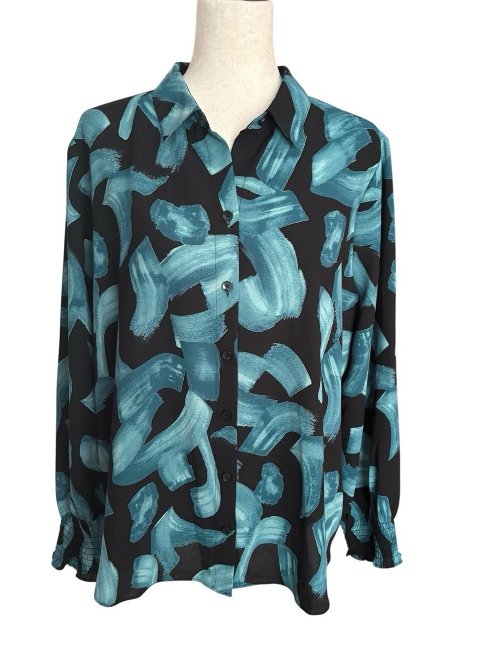 Chicos Size 3, XL Painted Brushstroke Long Sleeve Blouse Smocked Cuff Teal